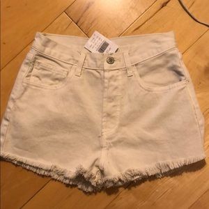White brandy Melville shorts